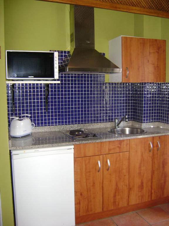 Apartamentos Dos Robles Somo Pokoj fotografie